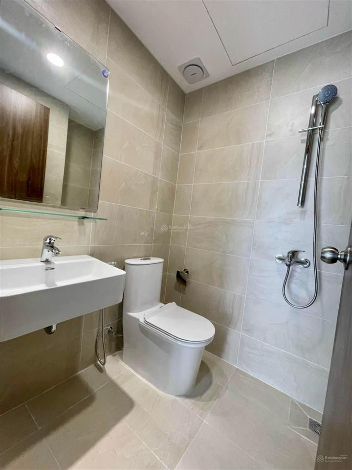 Chính chủ bán gấp căn hộ 8x đầm sen tân phú, dt 67m2, 2pn 2wc