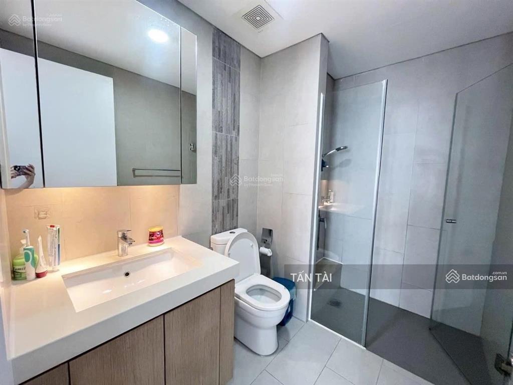 Hạ giá bán nhanh! căn hộ riva park, dt 68m², 2pn, 2wc, view cực đẹp