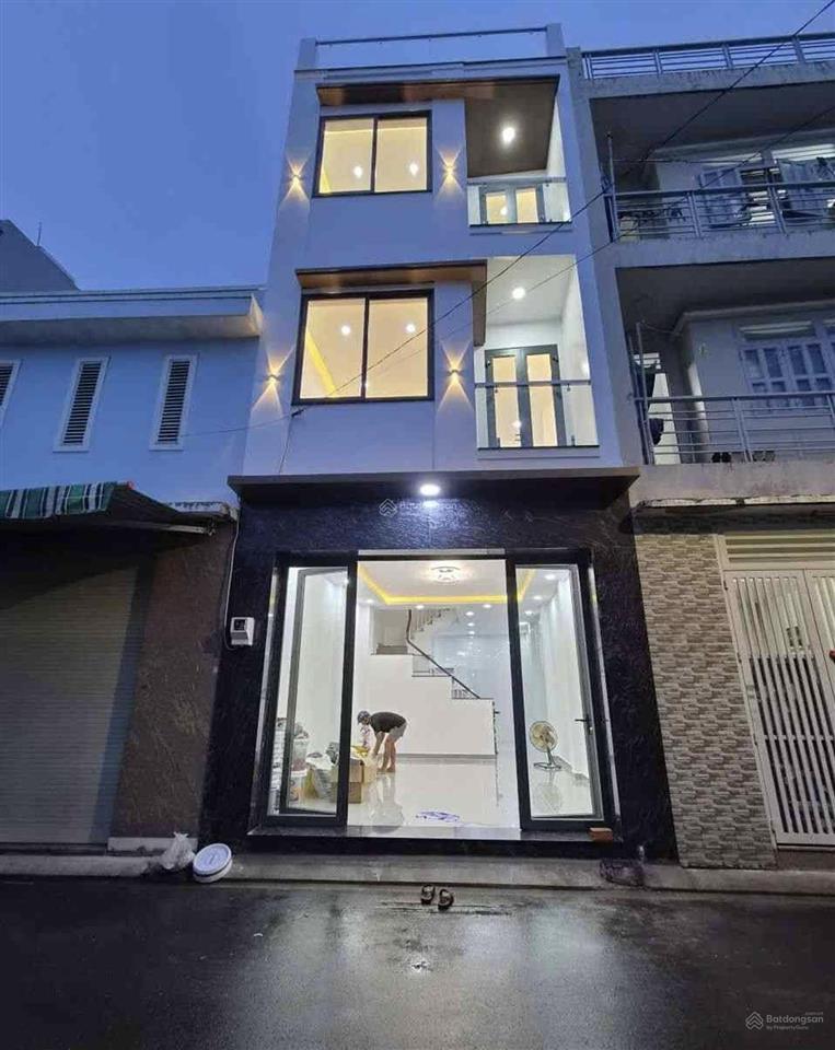 Ngay hoà bình,lũy bán bích, sát đầm sen, nhà đẹp 4 tầng btct, 4.5x11, hẻm xe tải tránh, giá 7.x tỷ