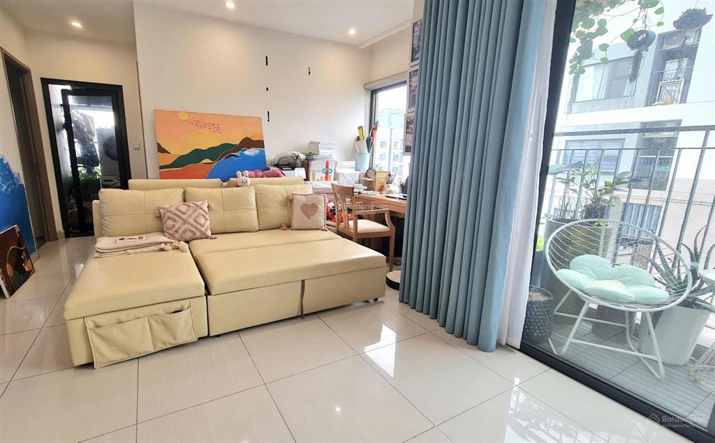 Căn hộ s403 vinhomes smart city 2p+1, căn góc các phòng view thoáng đẹp, xem pháo hoa svđ mỹ đình