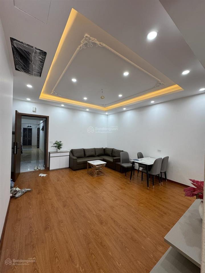 Logoc cc n2d lê văn lương 85m, tầg trung, 3pn +2vs, giá chào 6.8 tỷ 0904 530 ***