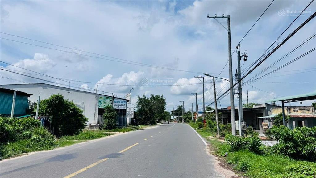 5x25 đường nhựa thông, gần chợ phước thạnh. 470tr
