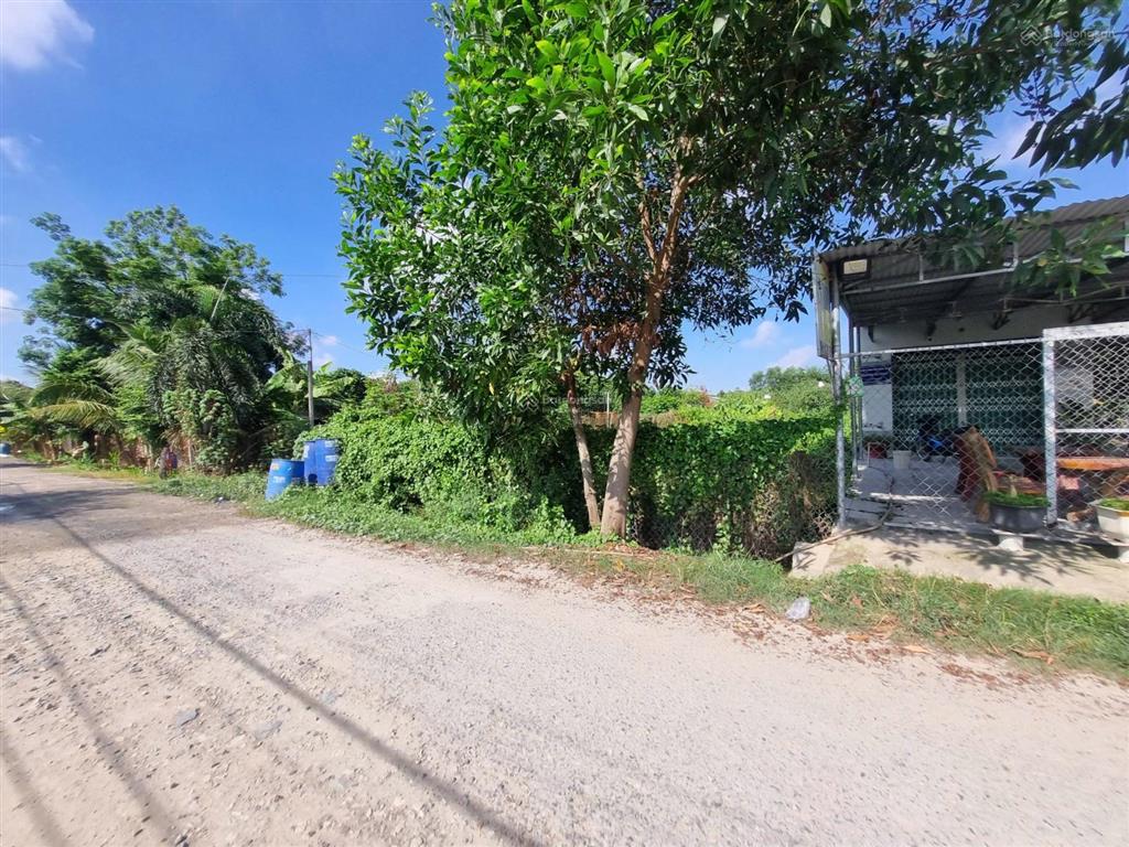 Đất đẹp xây trọ ngay kcn phước đông 3200ha. 10x61 giá 2,3 tỷ