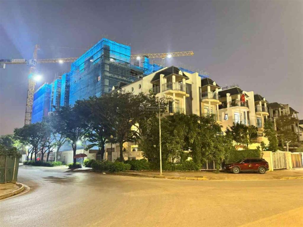 Phân lô quân đội tư đình a38 đón cầu trần hưng đạo siêu vip 150m view máy bay  sân golf 0398 386 ***