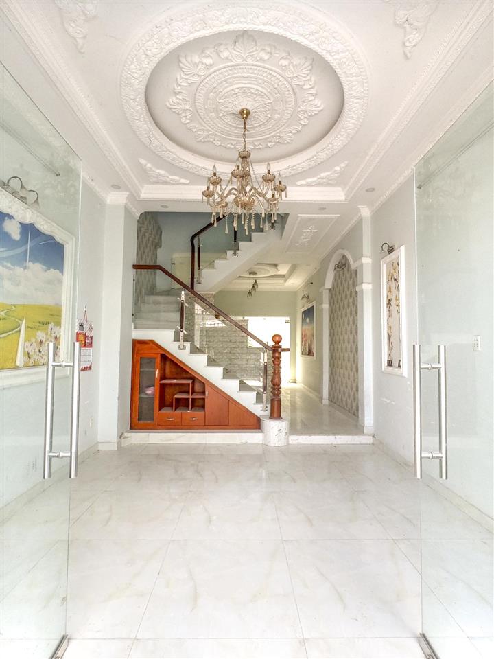 Bán nhà riêng, chính chủ, độc nhất vô nhị, 68m2, 3 tầng, chỉ 11 tỷ