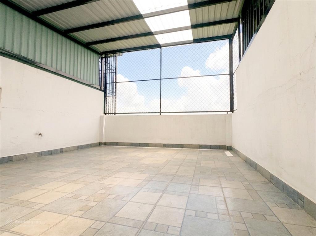 Bán nhà riêng, chính chủ, độc nhất vô nhị, 68m2, 3 tầng, chỉ 11 tỷ