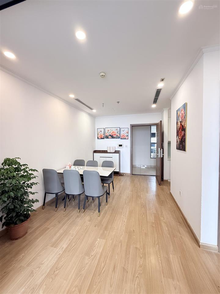 Hiếm! chính chủ gửi bán gấp ch 1pn+ view hồ 52m vinhomes gardenia từ 4,8x tỷ |  0974 999 ***