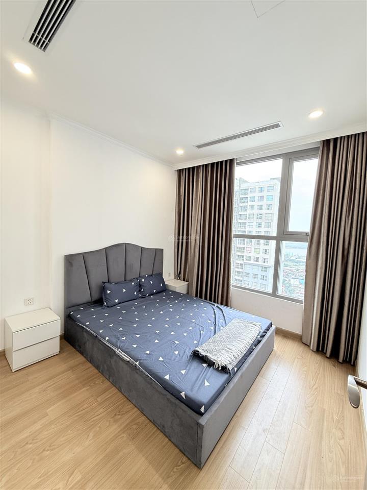 Hiếm! chính chủ gửi bán gấp ch 1pn+ view hồ 52m vinhomes gardenia từ 4,8x tỷ |  0974 999 ***