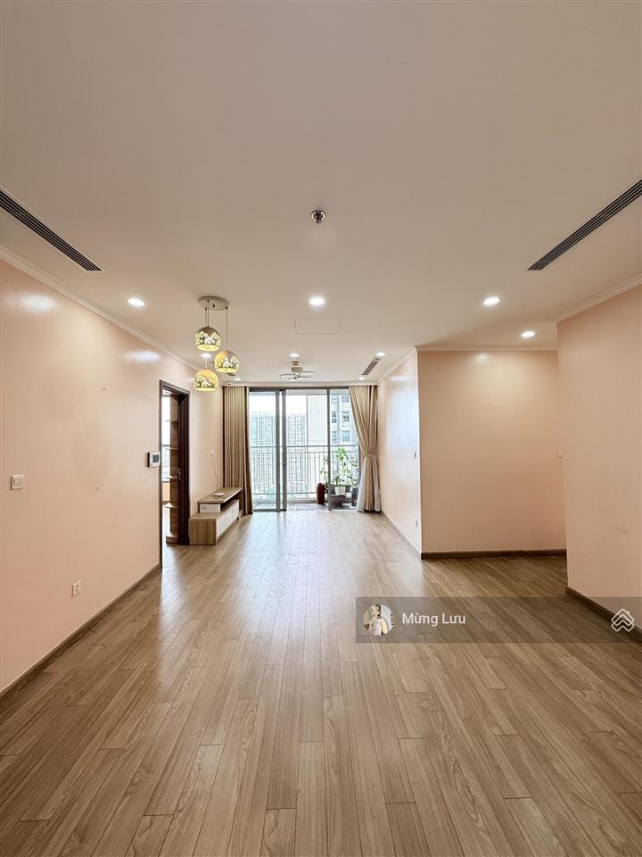Siêu hiếm 3pn bc đông bắc view bể bơi cả 3 phòng tại vinhomes gardenia chỉ 9.3 tỷ.  0974 999 ***