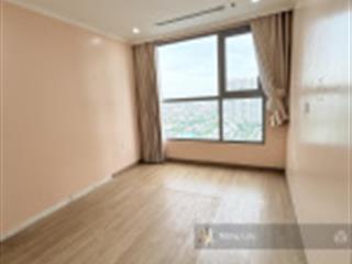 Hàng hiếm chính chủ gửi bán gấp vinhomes gardenia 3pn view bể bơi giá 8,9 tỷ.  0974 999 ***