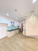Hàng hiếm chính chủ gửi bán gấp vinhomes gardenia 3pn view bể bơi giá 8,9 tỷ.  0974 999 ***