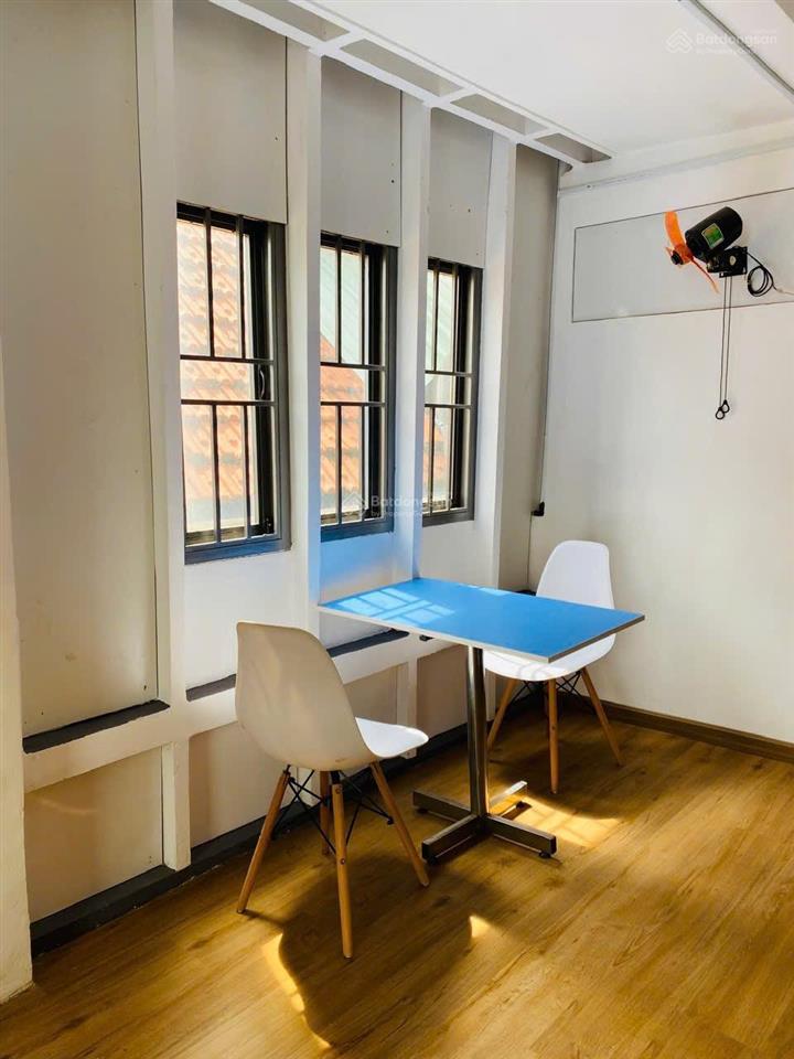Cho thuê căn hộ studio ban công rộng mát đường d5, phường 25, bình thạnh