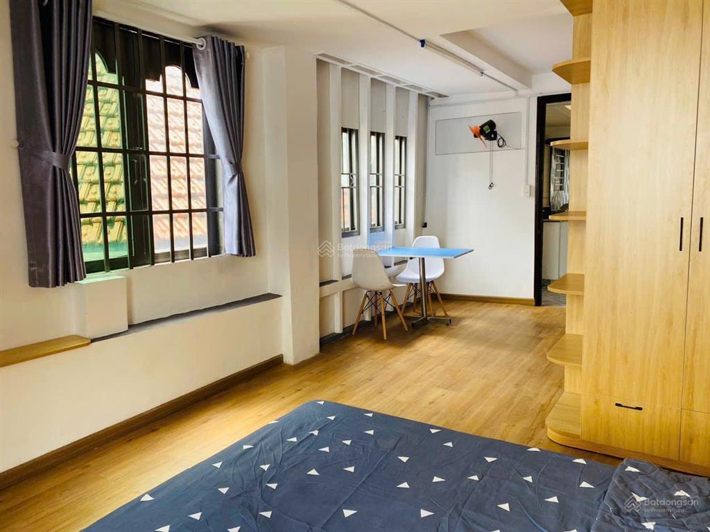 Cho thuê căn hộ studio ban công rộng mát đường d5, phường 25, bình thạnh
