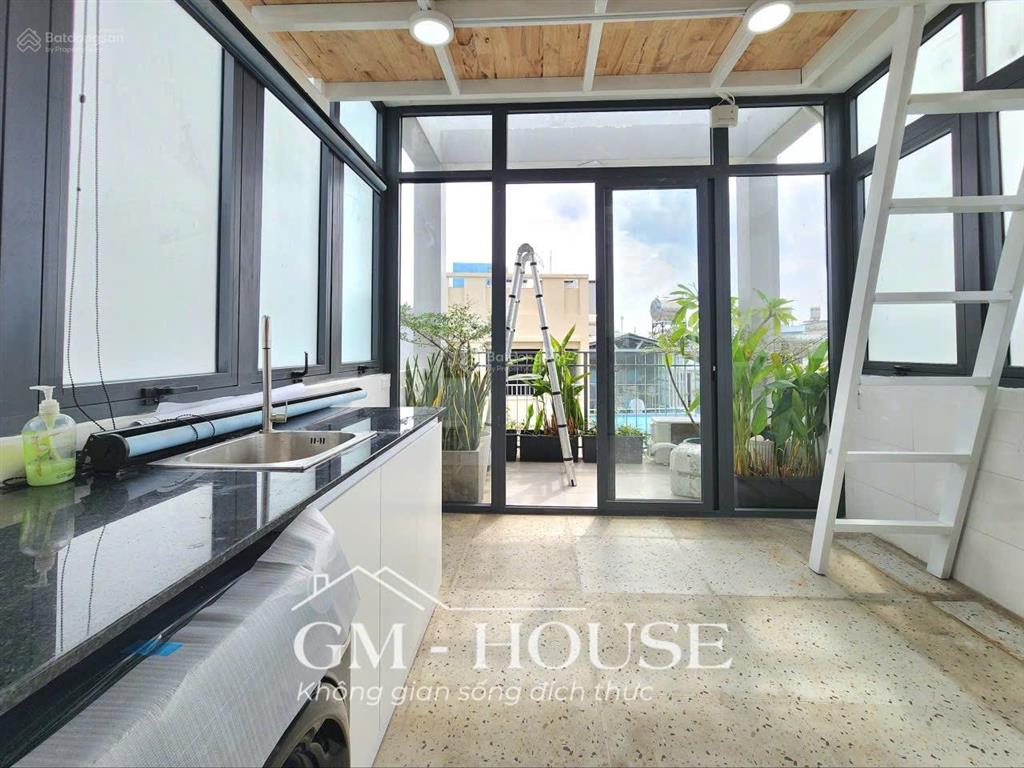 Siêu phẩm có ban công rộng  view thoáng toàn cảnh ngay nguyễn gia trí (d2 cũ) bình thạnh