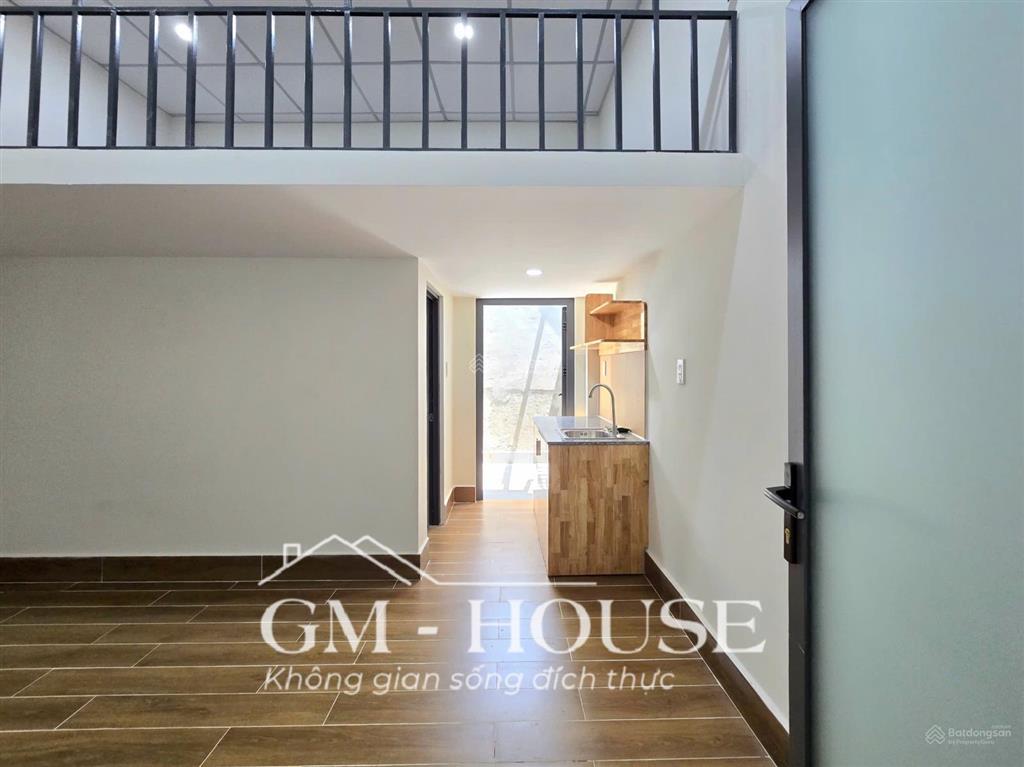 Cho thuê căn hộ ngay trệt nguyễn hữu cảnh ô tô  tủ lạnh máy giặt  sân sau gió trời lồng lộng