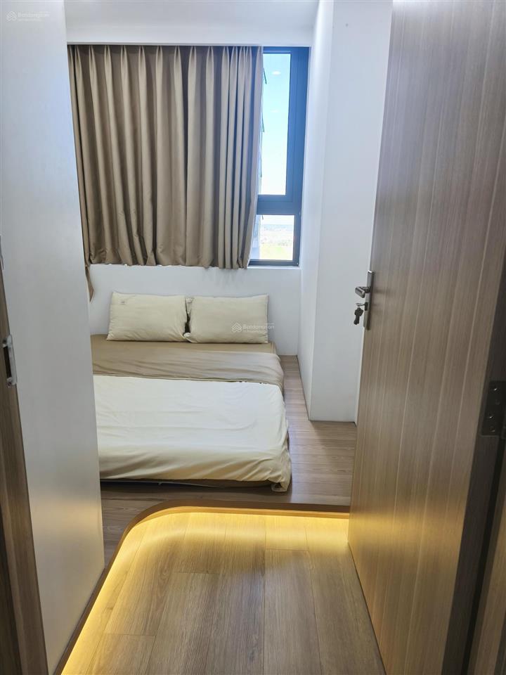 2.2xty căn hộ nera garden 62m full nội thất mới