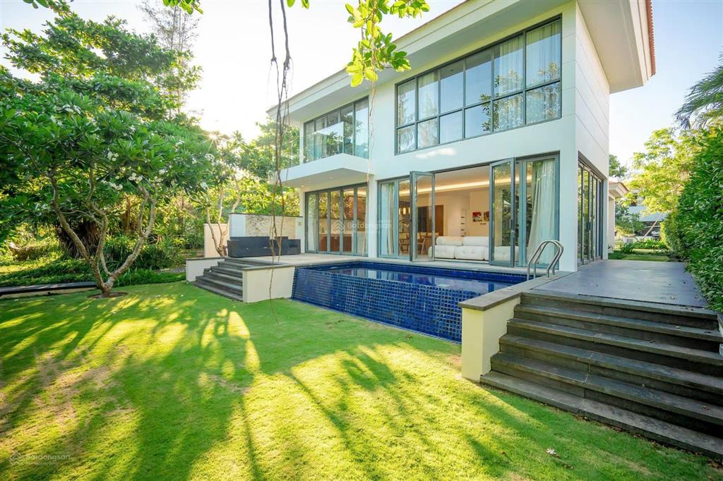 Bán nhà biệt thự the ocean villas thuộc vina capital, lô b1, dt 508m2, full nội thất