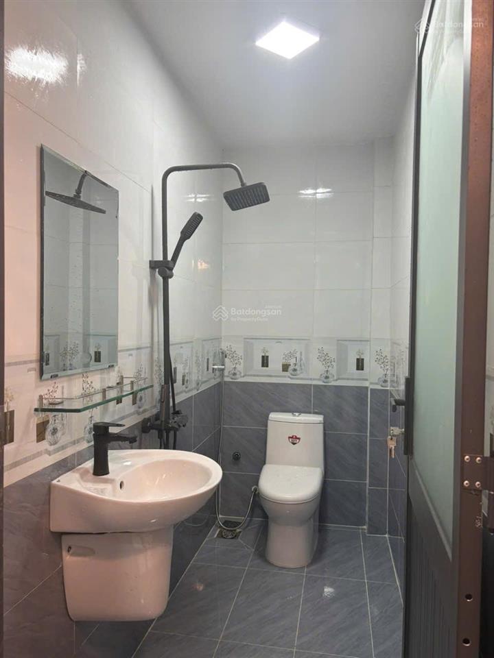 Tương lai nhà thành mặt tiền thái phiên, quận 11 3 tầng btct 6.98 tỷ