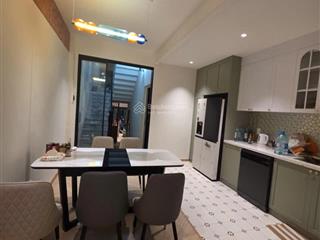 Nhà đẹp tô hiến thành quận 10 thang máy 80m2, 23 tỷ hẻm 6m