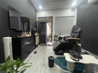 Nhà đẹp sư vạn hạnh quận 10 4 tầng hoàn công đủ chỉ 5.5 tỷ hẻm 3.5m