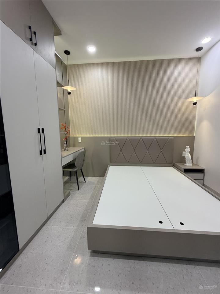 Nhà thang máy tân bình full nội thất âu cơ, p. 9, quận tân bình, hẻm rộng, ô tô đỗ cửa