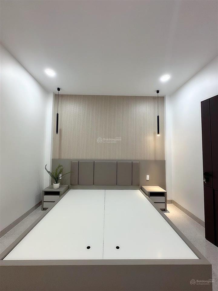 Nhà thang máy tân bình full nội thất âu cơ, p. 9, quận tân bình, hẻm rộng, ô tô đỗ cửa