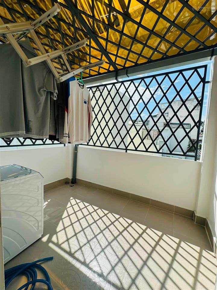 Bán nhà 3 tháng 2 lê hồng phong quận 10 hxh vf3 4 tầng 5pn