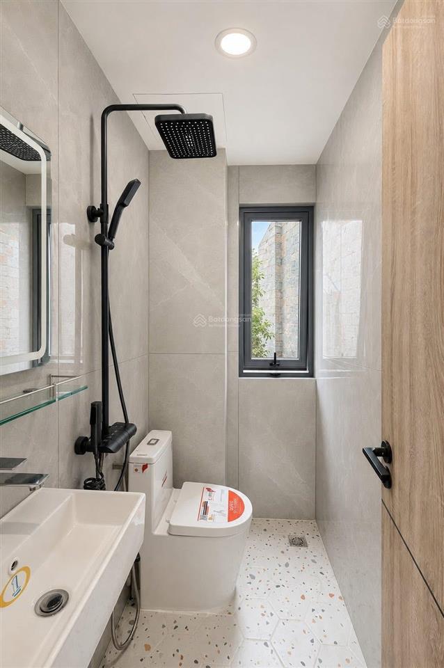 Bán nhà tk  võ văn kiệt  trần hưng đạo quận 1 nhà xây mới từ móng 4 tầng chỉ 6,88 tỷ
