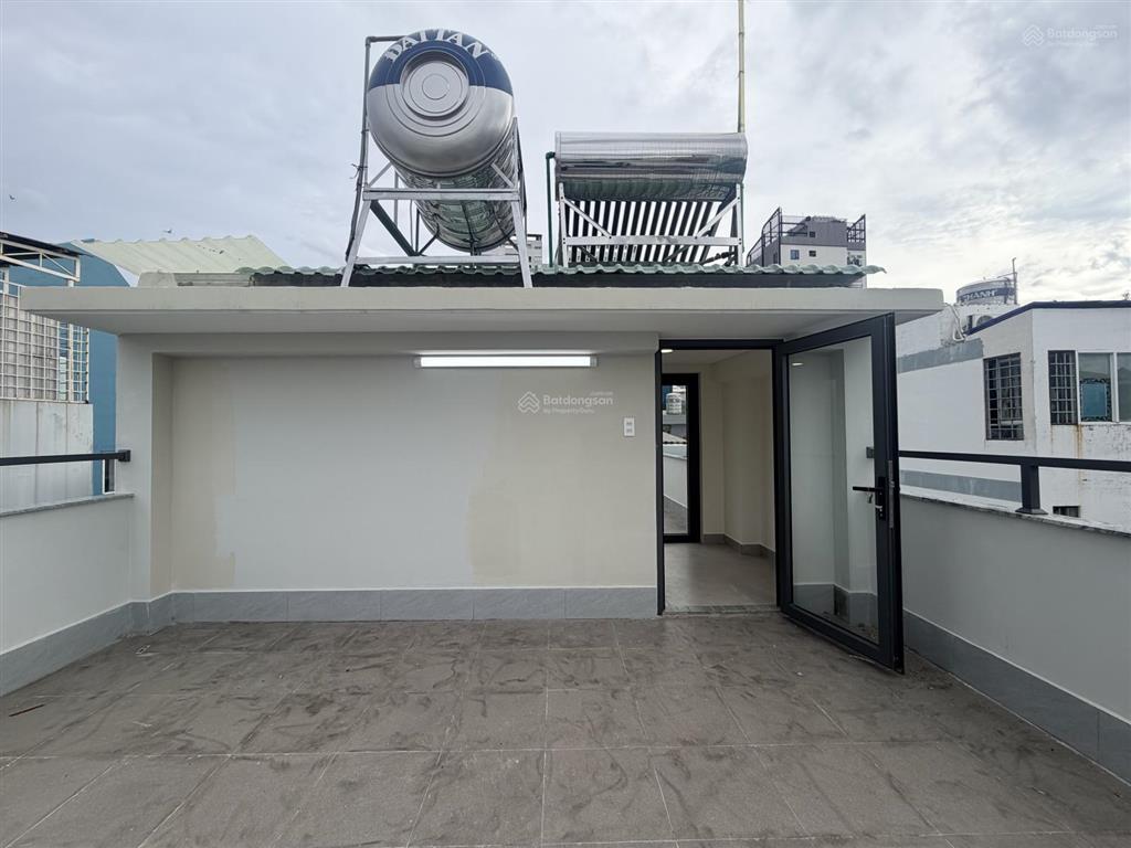 Bán nhà hẻm 4,5m huỳnh văn bánh p.17 q.phú nhuận  4,8m x 9m  5pn 6wc