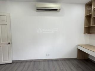 Cần bán căn hộ h2 hoàng diệu quận 4 131m2 3pn rộng rãi chỉ 8. x tỷ