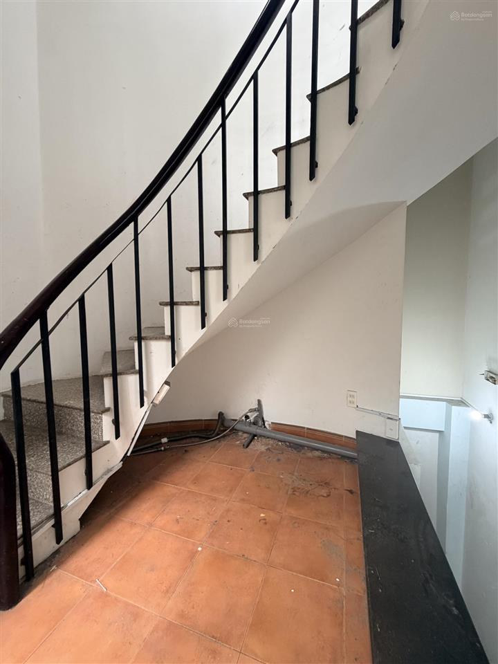 Bán nhà khu phan xích long, phú nhuận 42m2 4 tầng chỉ 9.8 tỷ