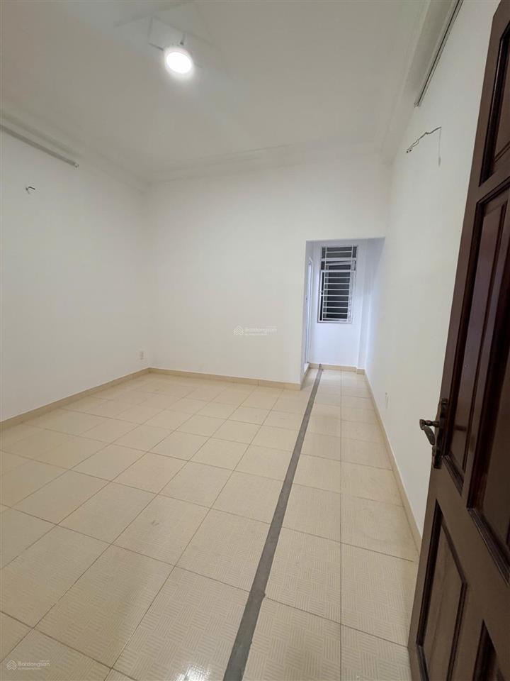 Cho thuê nhà mặt tiền lê niệm tân phú 3,8x18m | 1 trệt 3 lầu sân thượng | 5pn 6wc  25tr/th