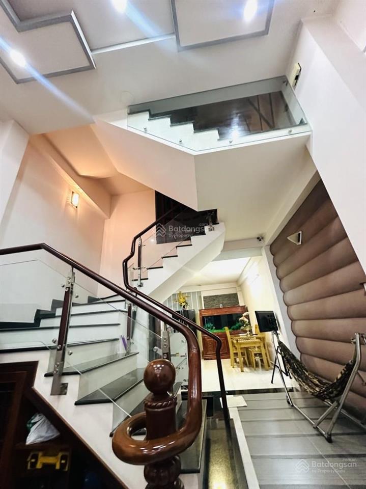 Bán nhà cư xá phú thọ  lạc long quân q11  5 tầng 5pn full nội thất  chỉ 8 tỷ