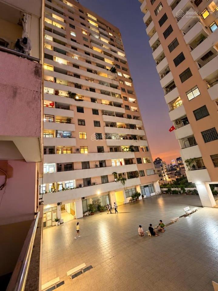 Chính chủ bán căn hộ screc tower q3 101m 3pn 5,x tỷ