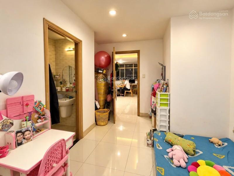 Chính chủ bán căn hộ screc tower q3 101m 3pn 5,x tỷ