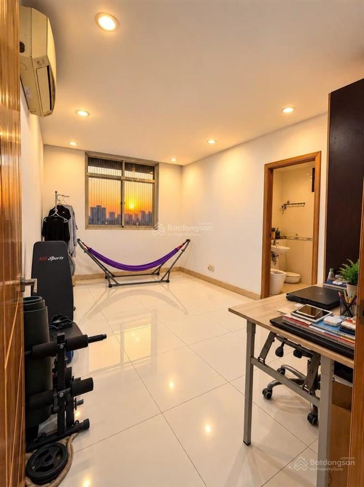 Chính chủ bán căn hộ screc tower q3 101m 3pn 5,x tỷ