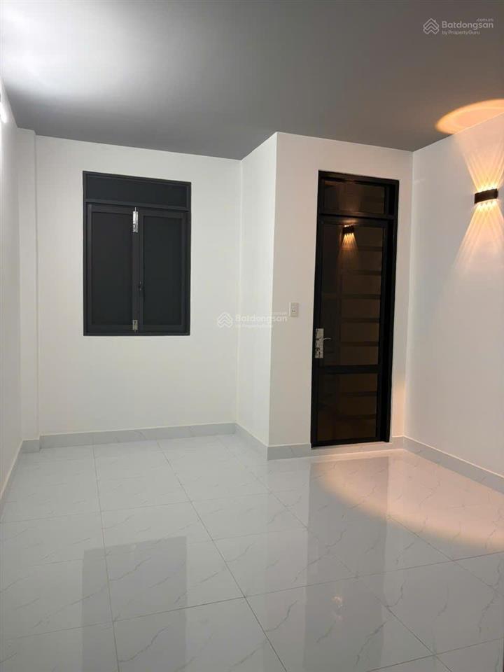 Cho thuê nhà hẻm 3/2 q11 3 tầng, 4pn, 3wc hẻm đường 3/2 p. minh phụng, q11
