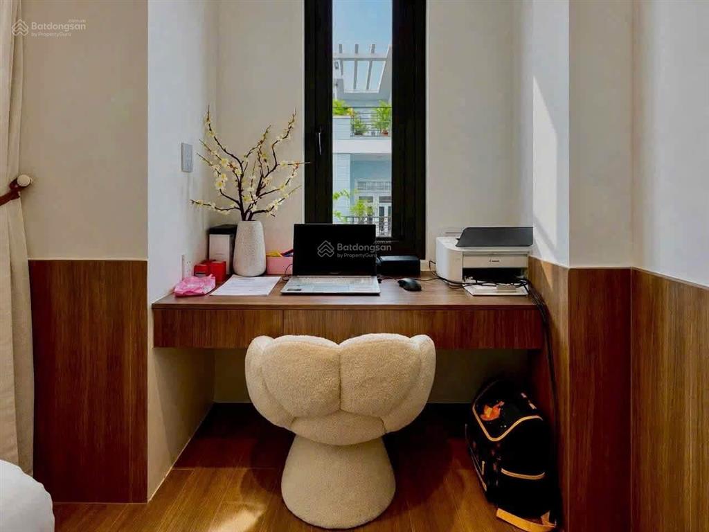 Bán nhà thoại ngọc hầu tân phú 5 tầng gara ô tô 8,99 tỷ  5pn 4wc