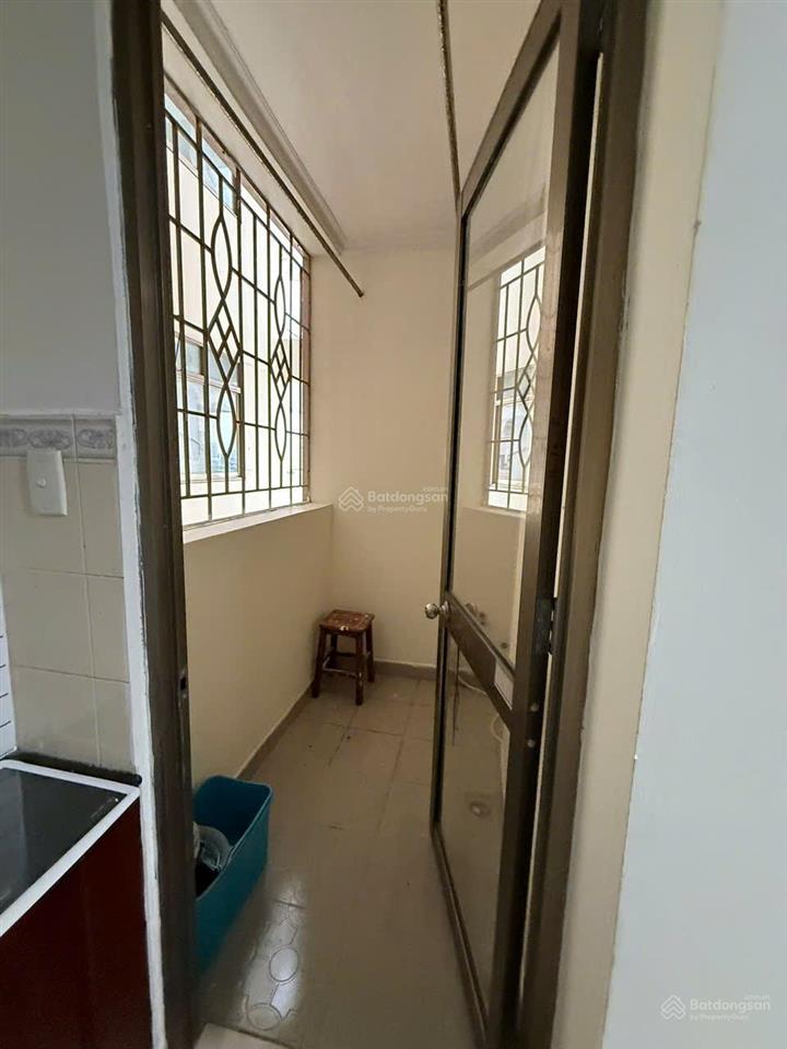 Cho thuê screc tower q3 81m2, 2pn full nội thất