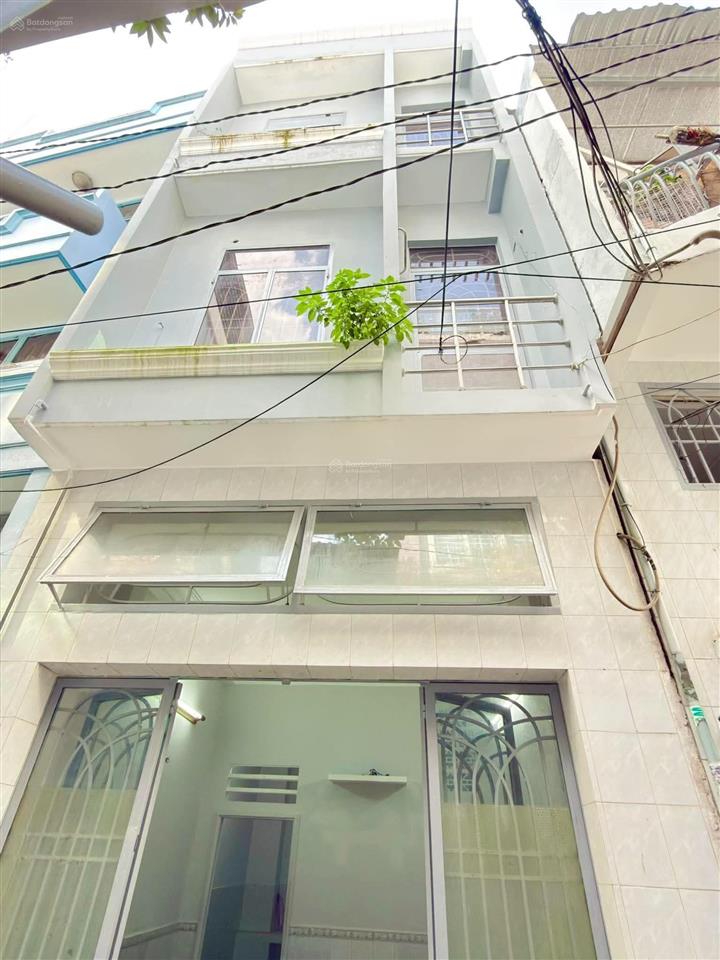 Bán nhà nguyễn tri phương quận 10  23m2 đất  nhà 4 tầng chắc chắn  2pn 3wc chỉ 5,2 tỷ