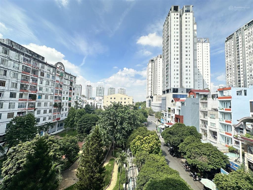 Căn góc chung cư hòa bình q10  3pn, view đẹp, chỉ 3,1 tỷ  54m2