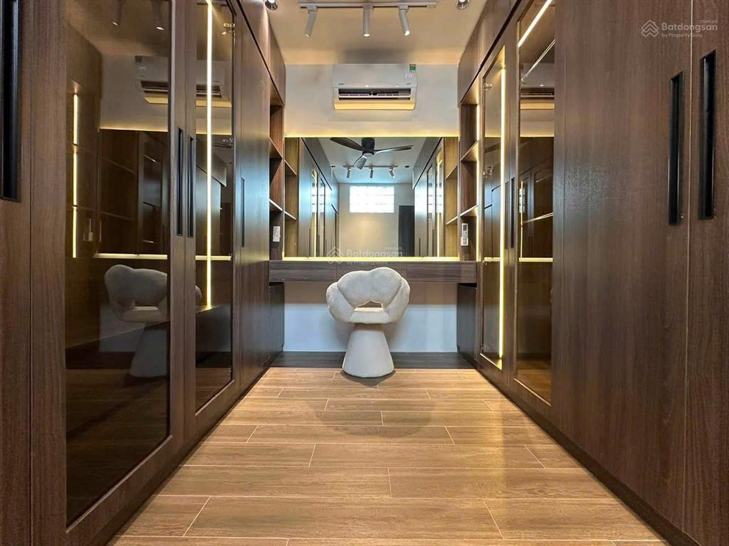 Chính chủ cho thuê nhà hxh thoại ngọc hầu tân phú nhà đẹp  4m x 12m  vào ở ngay