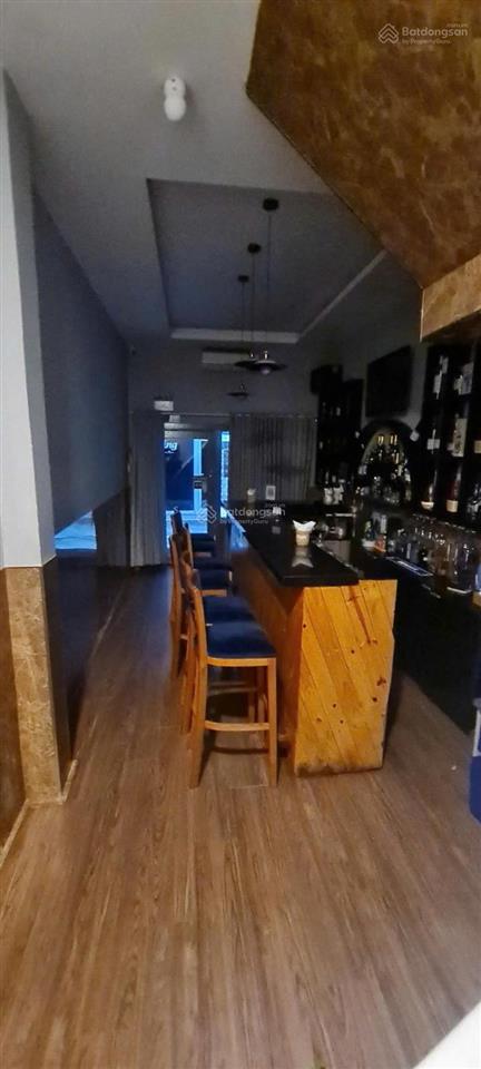 Nhà bán khu phố nhật q1  4 tầng  giá rẻ  vị trí ít nhà bán  42,4m2