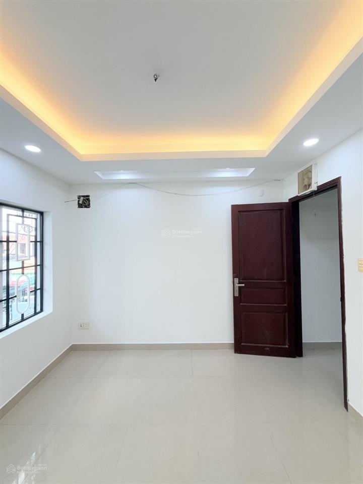 Bán nhà quận 10 sát mặt tiền 3/2 hẻm ô tô 7pn  5wc