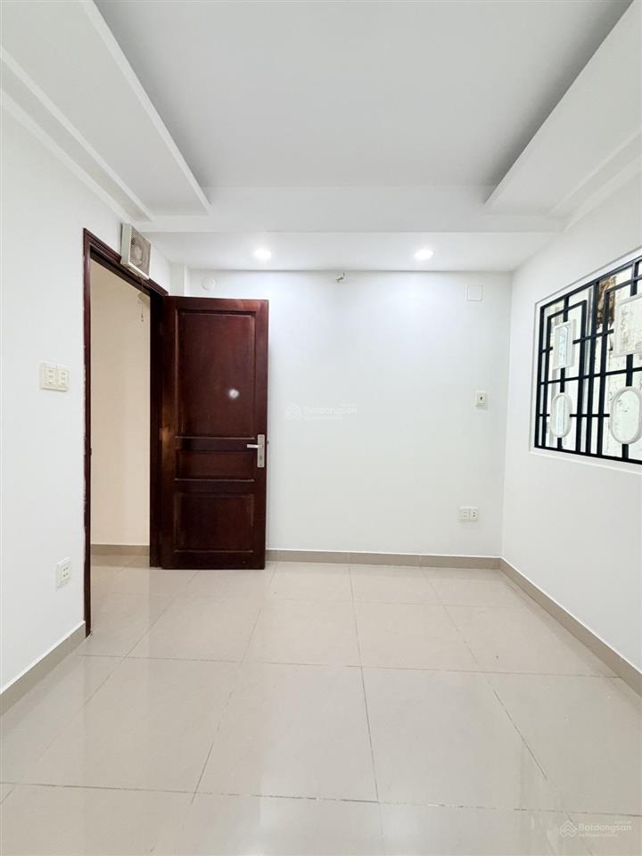 Bán nhà quận 10 sát mặt tiền 3/2 hẻm ô tô 7pn  5wc