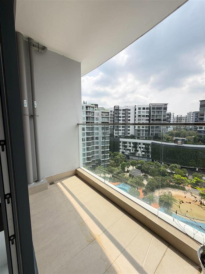 Bán căn hộ diamond centery celadon city 8, x tỷ  96m2, 2pn 2wc