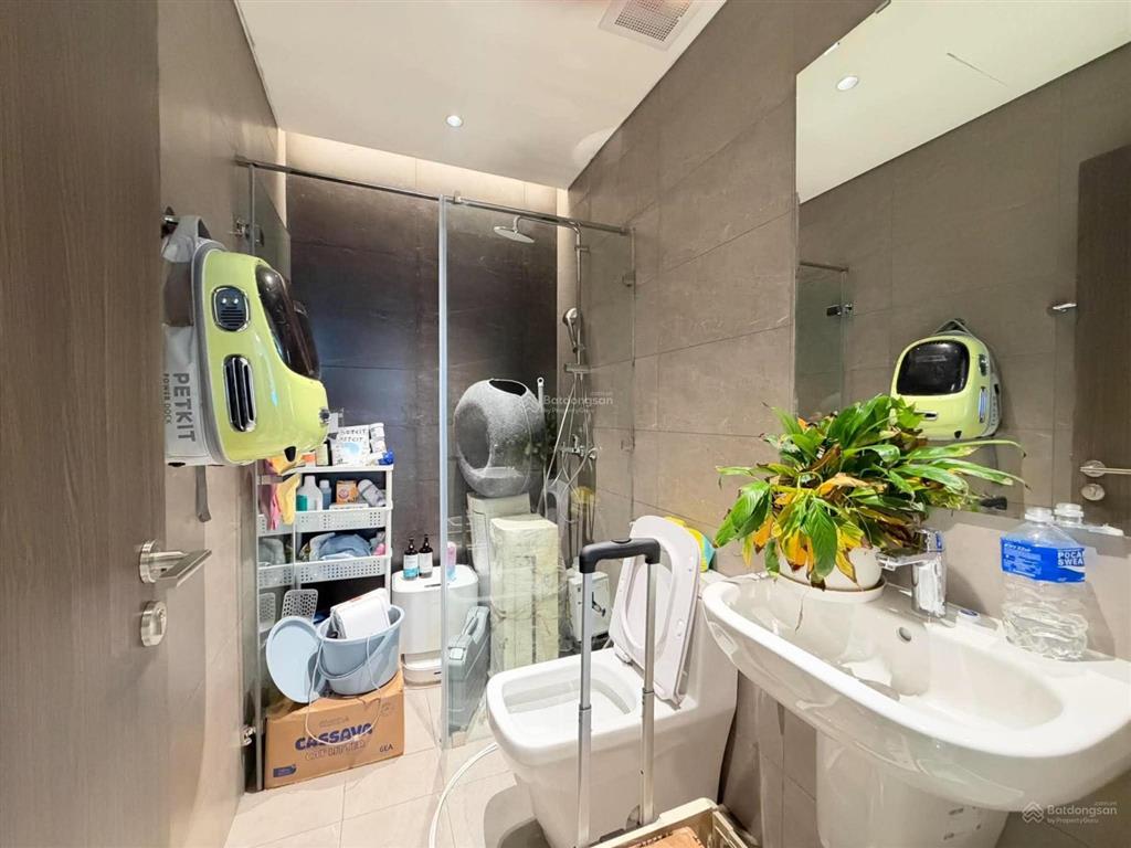 Bán căn hộ diamond centery celadon city 8, x tỷ  96m2, 2pn 2wc
