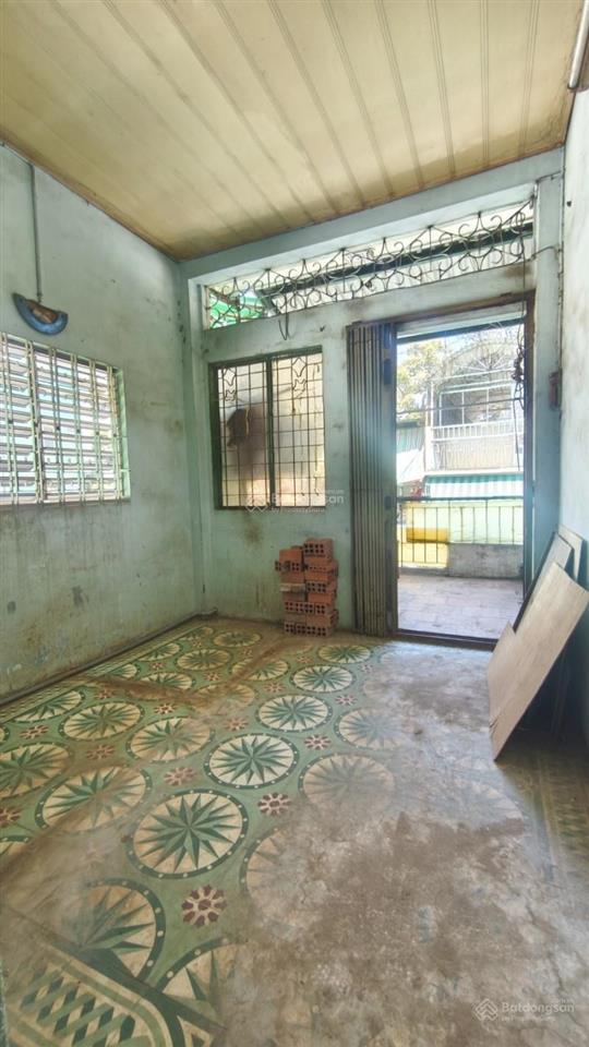 Bán nhà cũ tiện cải tạo hoặc xây mới  phó cơ điều q11  hẻm 5m thông  4,2 tỷ