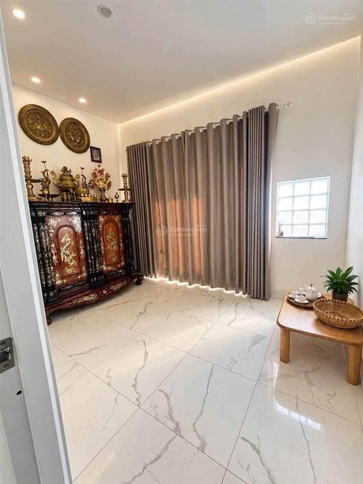 Bán nhà trung tâm q10  cmt8, kế khu bắc hải  8,8 t.ỷ  53m2 đất  4 tầng