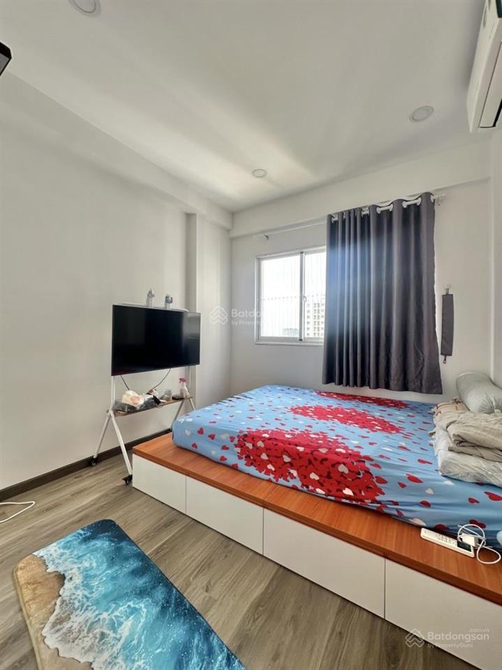 Bán gấp chung cư sen xanh lotus garden 36 trịnh đình thảo q. tân phú căn góc 60m2